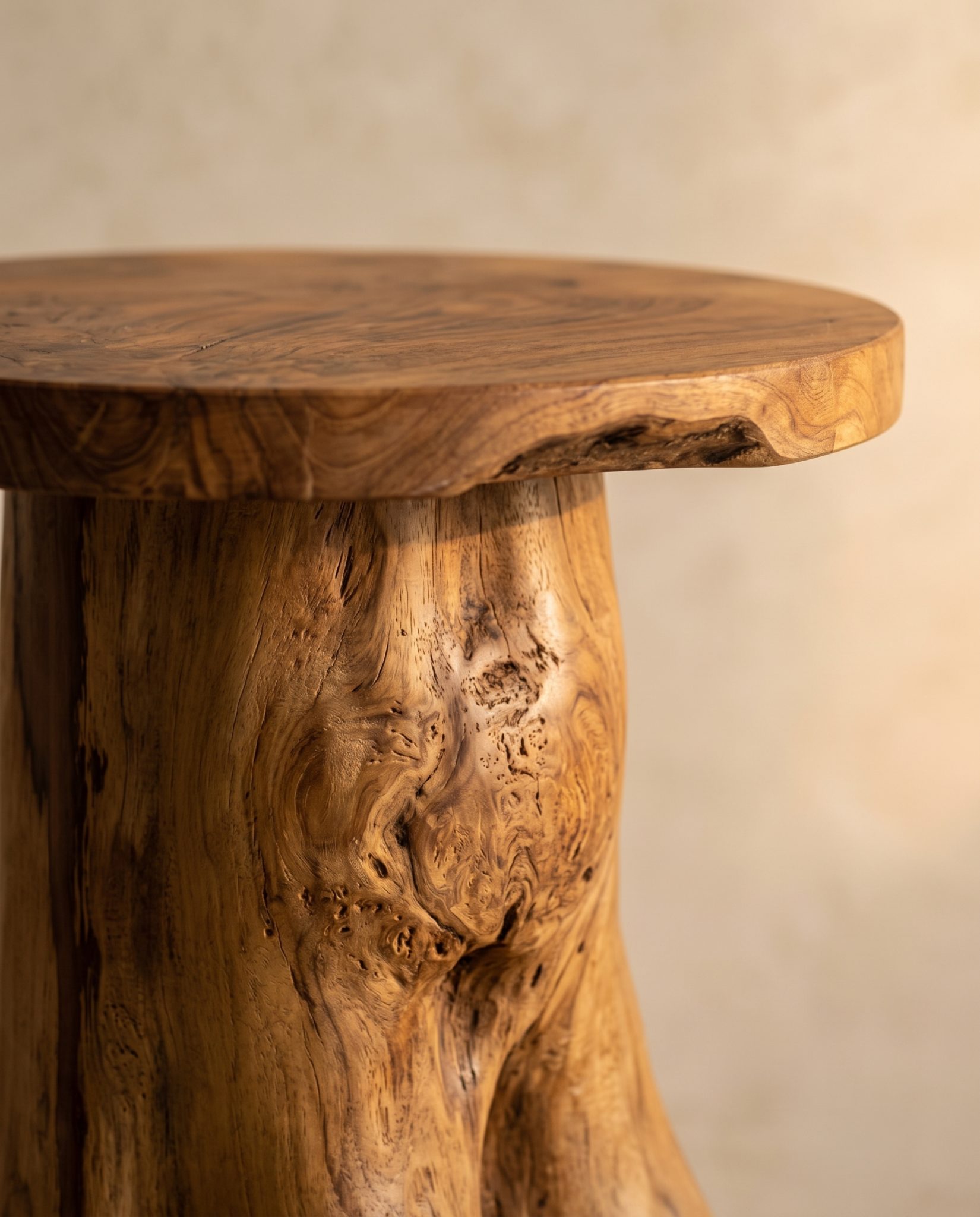 Table d'appoint Teka, teck – détail