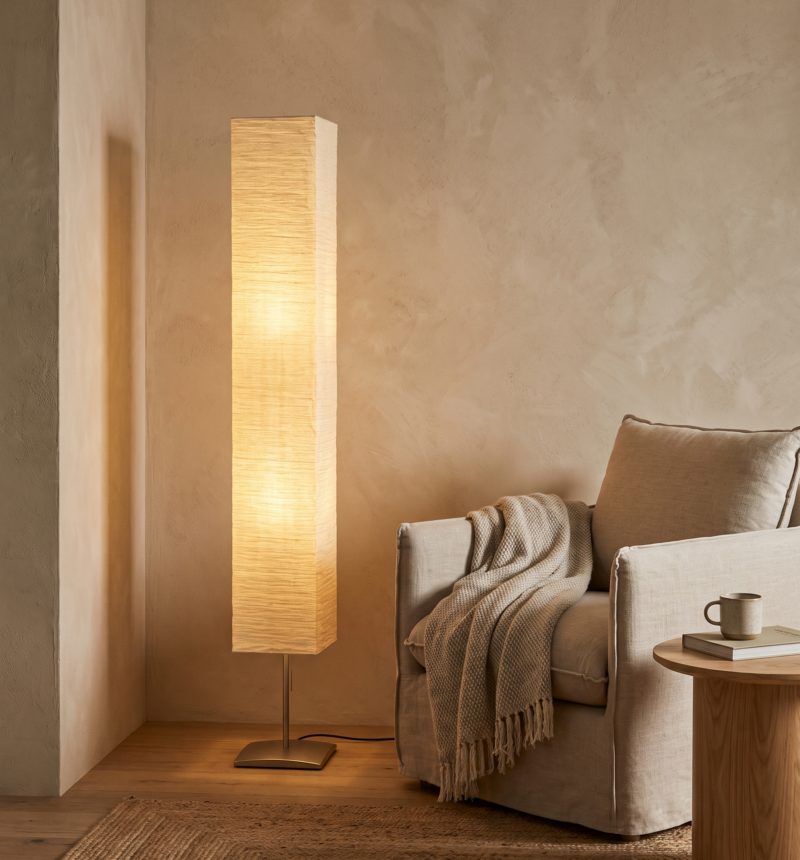 Lampadaire Washi, papier – en situation