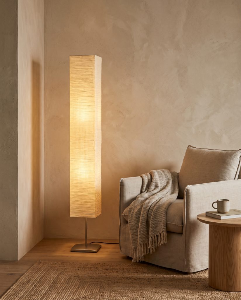 Lampadaire Washi, papier – en situation